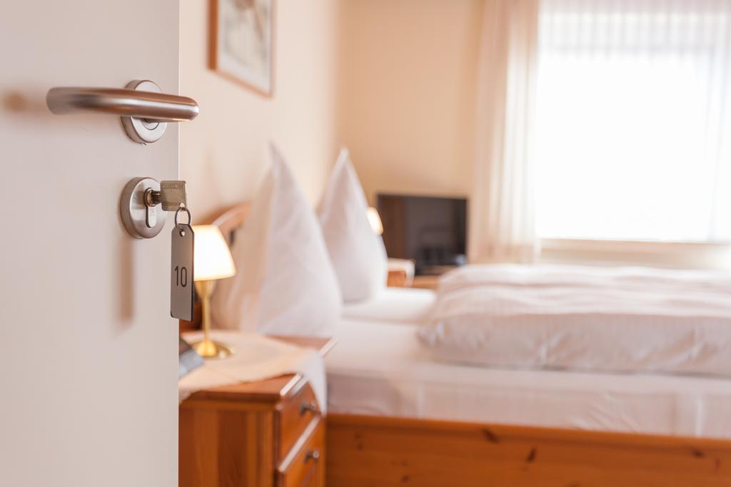Haus Kesper-Brunen Hotel Willingen  Esterno foto